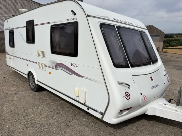 Compass Rambler 19/4