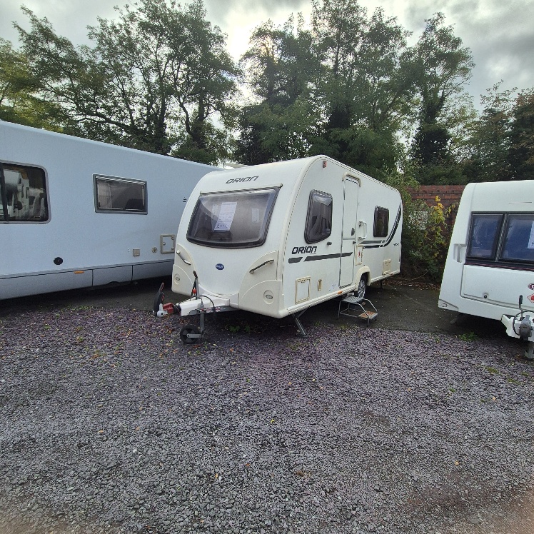 Bailey Orion 4 Berth Single Beds, Dinette, End Bathroom Caravan