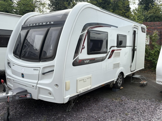 Coachman VIP 520/4